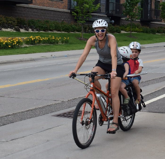 Ride your bike around Lakeville and discover its cycling treasures